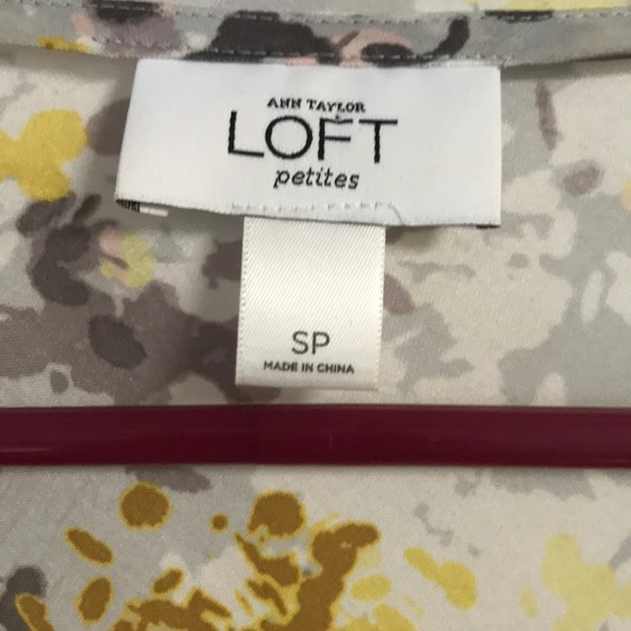 Ann Taylor LOFT petite small blouse - Picture 3 of 7